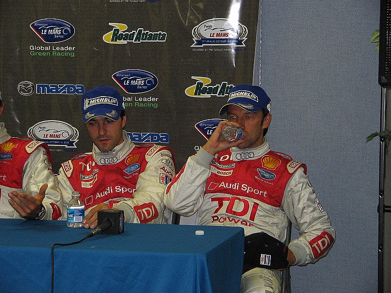 IMG_3390.jpg - Deer Park thirst-quencher